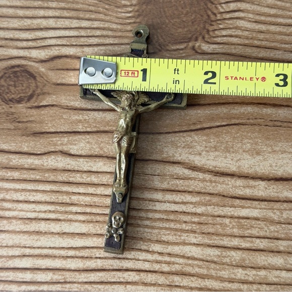 Vintage Pectoral Crucifix Cross Metal With Brass Accents & Wood Inlay Pendant - Picture 7 of 7